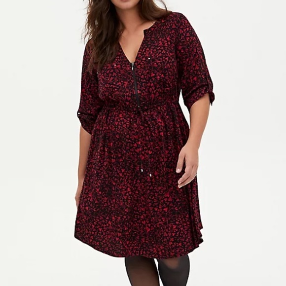 Torrid Heart Challis Zip Front Shirtdress in Red Black Size 3X - Picture 9 of 9